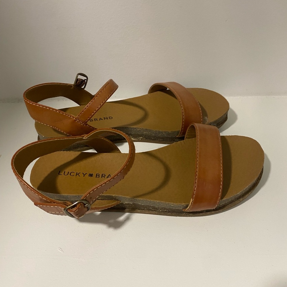 Lucky Brand Girls Brown Strap Sandals